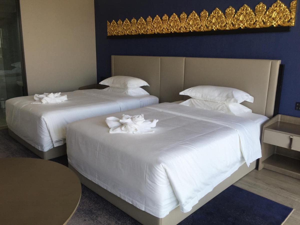 Tian Yi International Hotel 天艺国际酒店 Пном Пен Екстериор снимка
