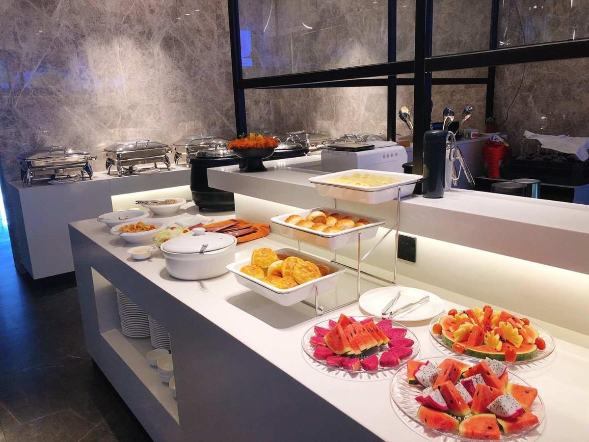 Tian Yi International Hotel 天艺国际酒店 Пном Пен Екстериор снимка