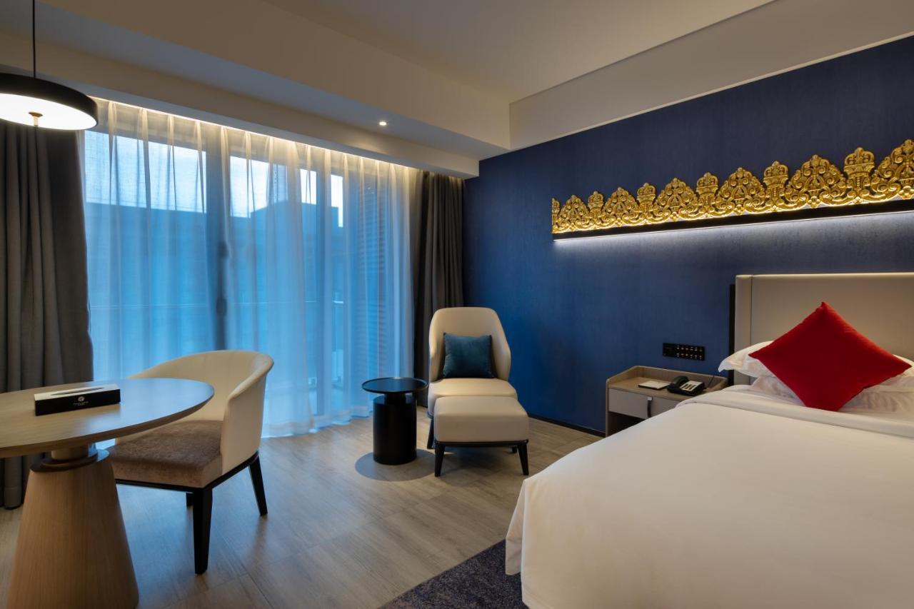 Tian Yi International Hotel 天艺国际酒店 Пном Пен Екстериор снимка