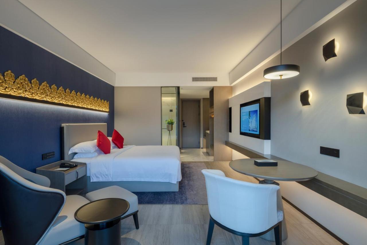 Tian Yi International Hotel 天艺国际酒店 Пном Пен Екстериор снимка